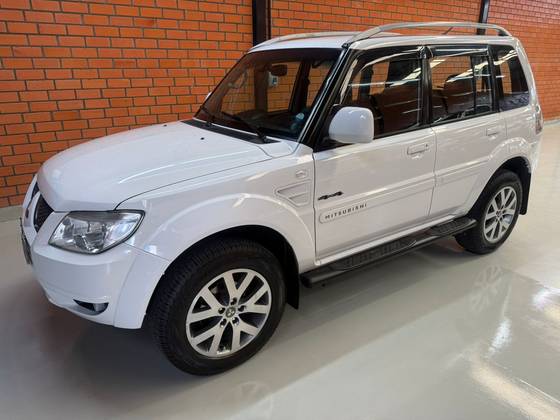 MITSUBISHI PAJERO TR4 2.0 4X4 16V 140CV FLEX 4P AUTOMÁTICO